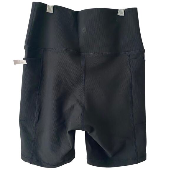 DANSKIN NWOT Black 6.5" Activewear Biker Shorts Size Small Running Gym Ribbed - Picture 2 of 3